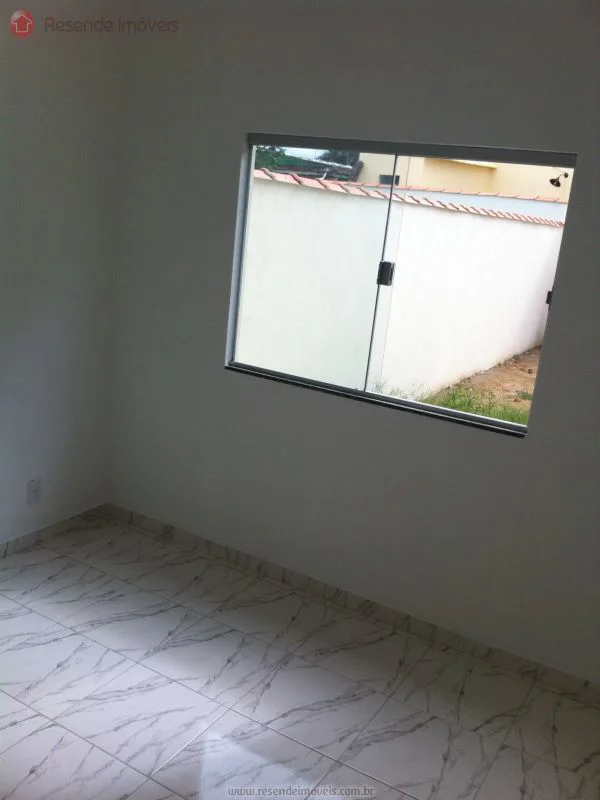 Foto 1 de 5 - Casa para aluguel em Fazenda da Barra III